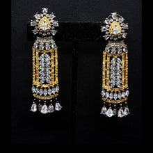 Load image into Gallery viewer, Shiela Diamond Earring
