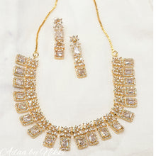 Load image into Gallery viewer, Zubair Gold Necklace
